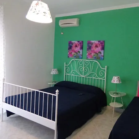 Oda ve Kahvaltı La Darsena Di