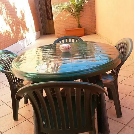 Oda ve Kahvaltı La Darsena Di