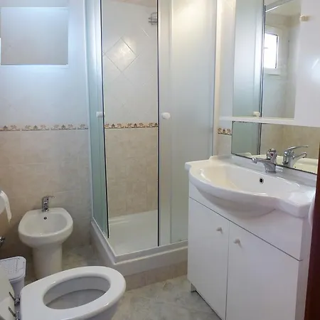 Oda ve Kahvaltı La Darsena Di *